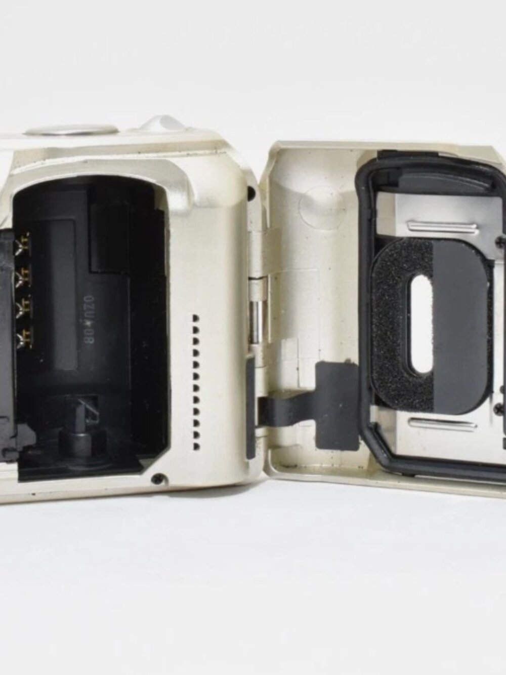 [Near MINT]Olympus μ mju II 110 Point & Shoot 35mm Film Camera ＃2921124 - Picture 7 of 11